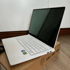 Hp OMEN Transcend 16 GAMING*