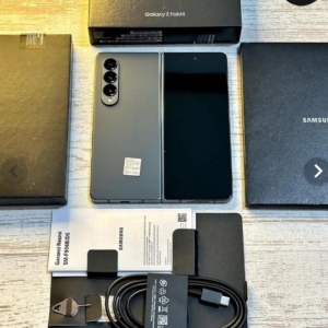Samsung Z fold 4*